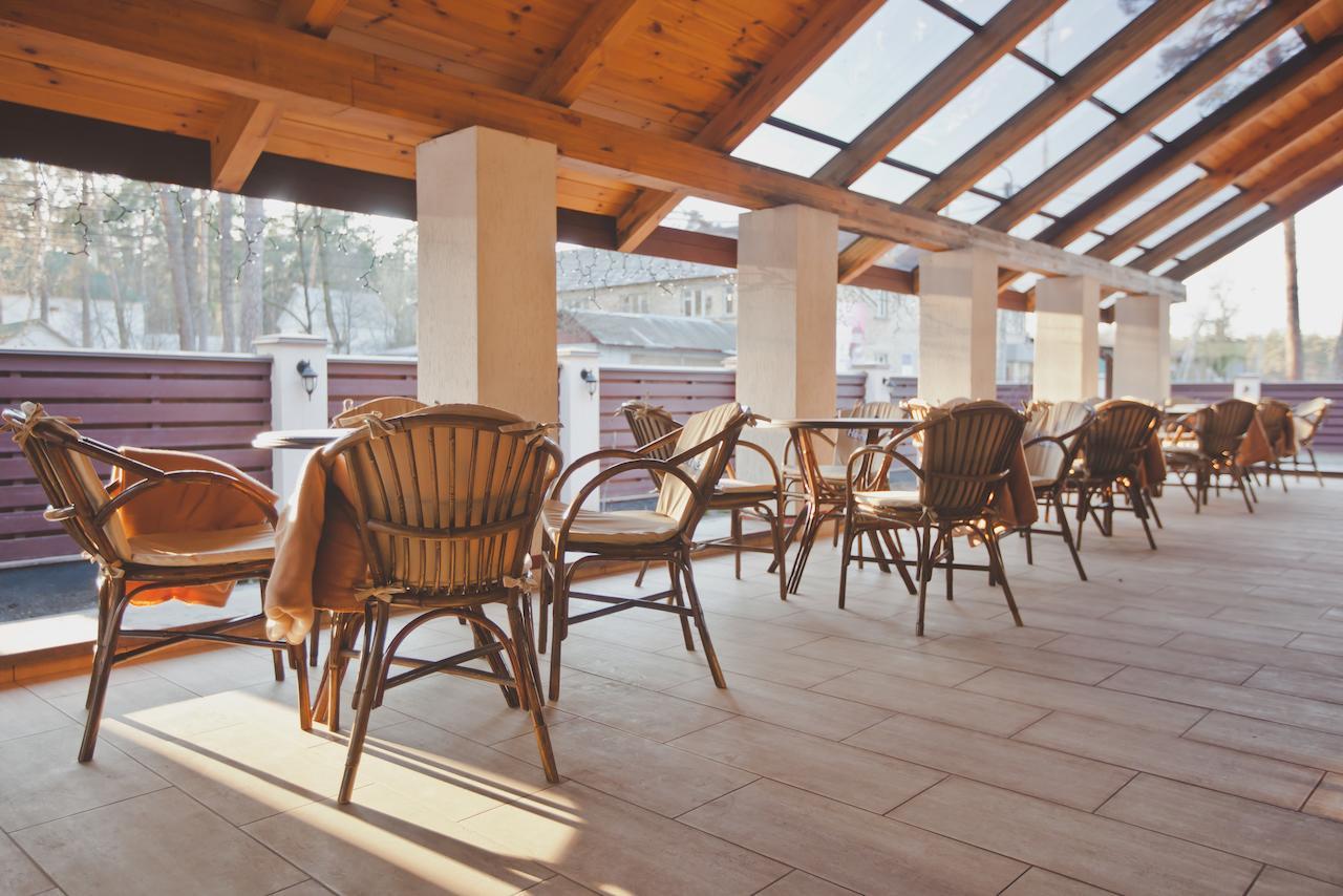 Viktoria Park Hotel Буча Экстерьер фото